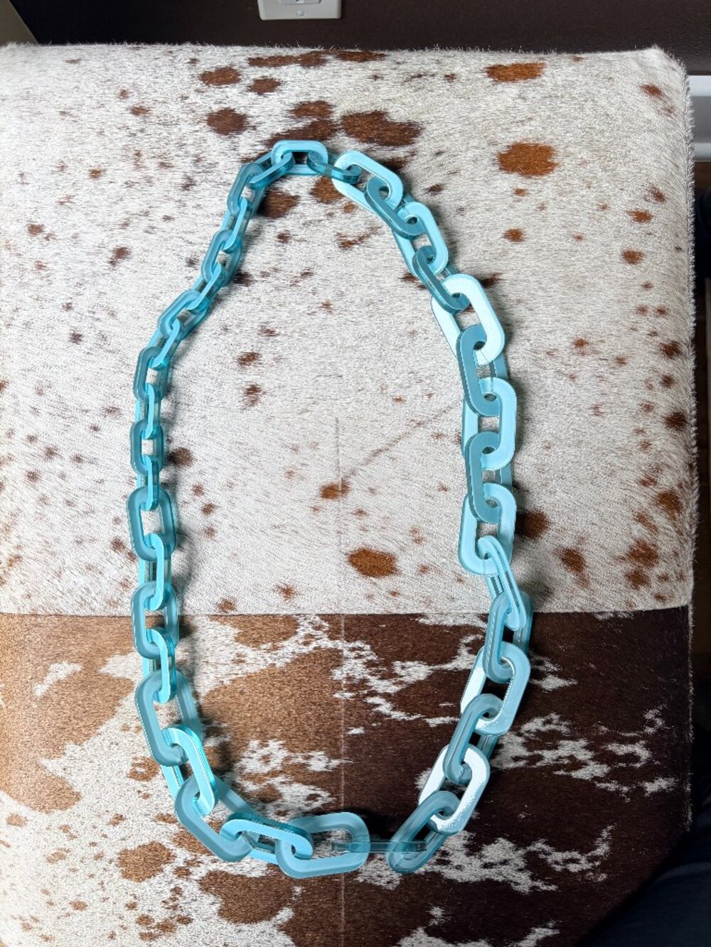 Rara Avis by Iris Apfel Resin Chain Link Necklace (Light Blue)